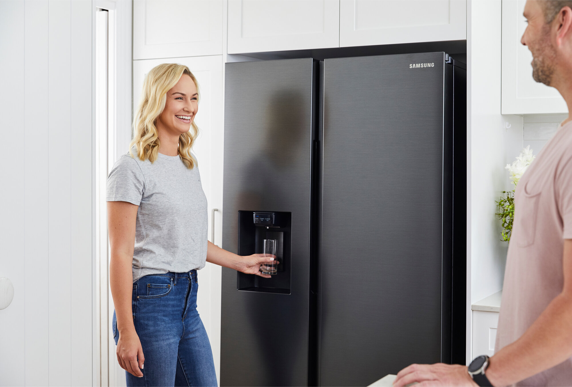 samsung srs673dmb 676l side by side fridge