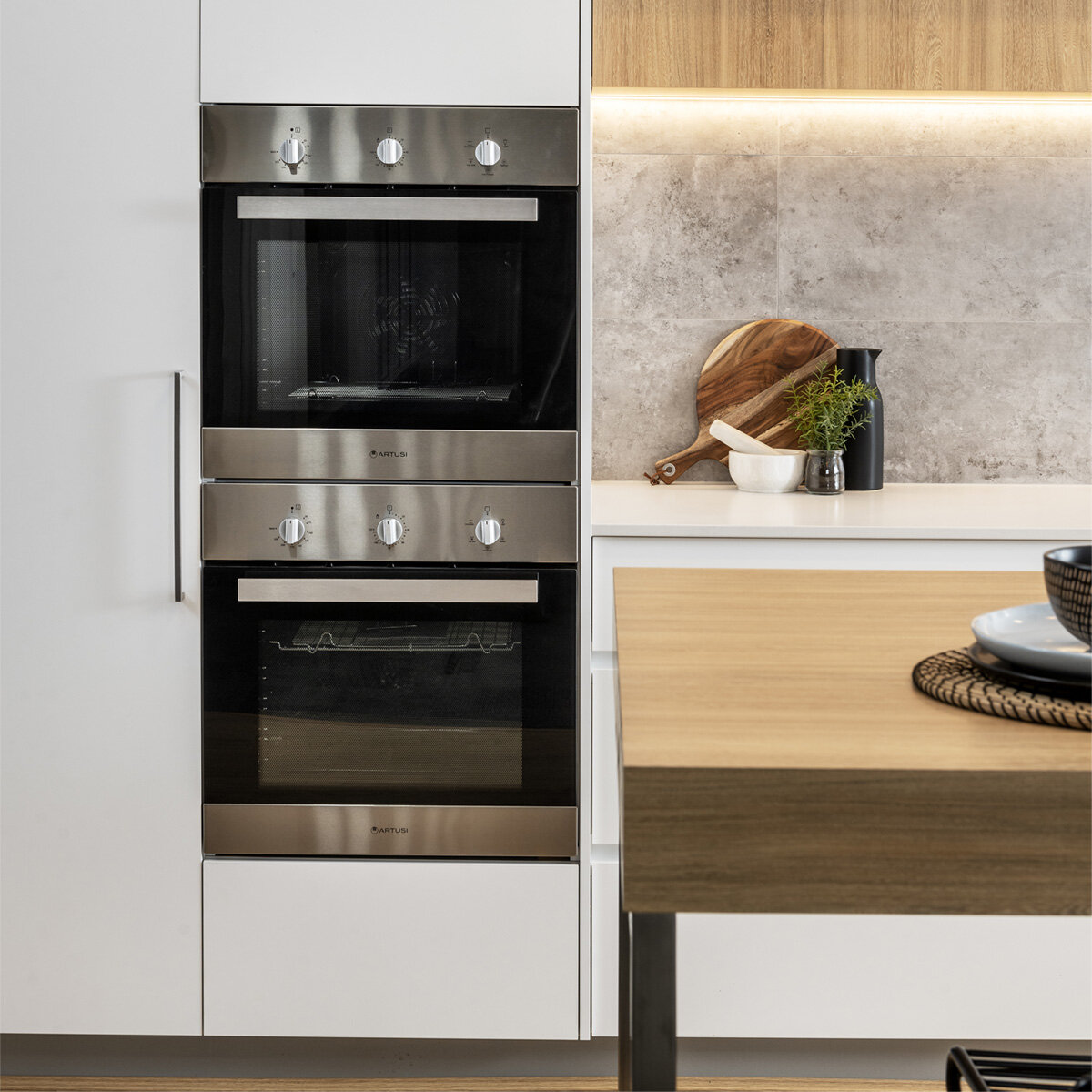 fitted electric oven and grill